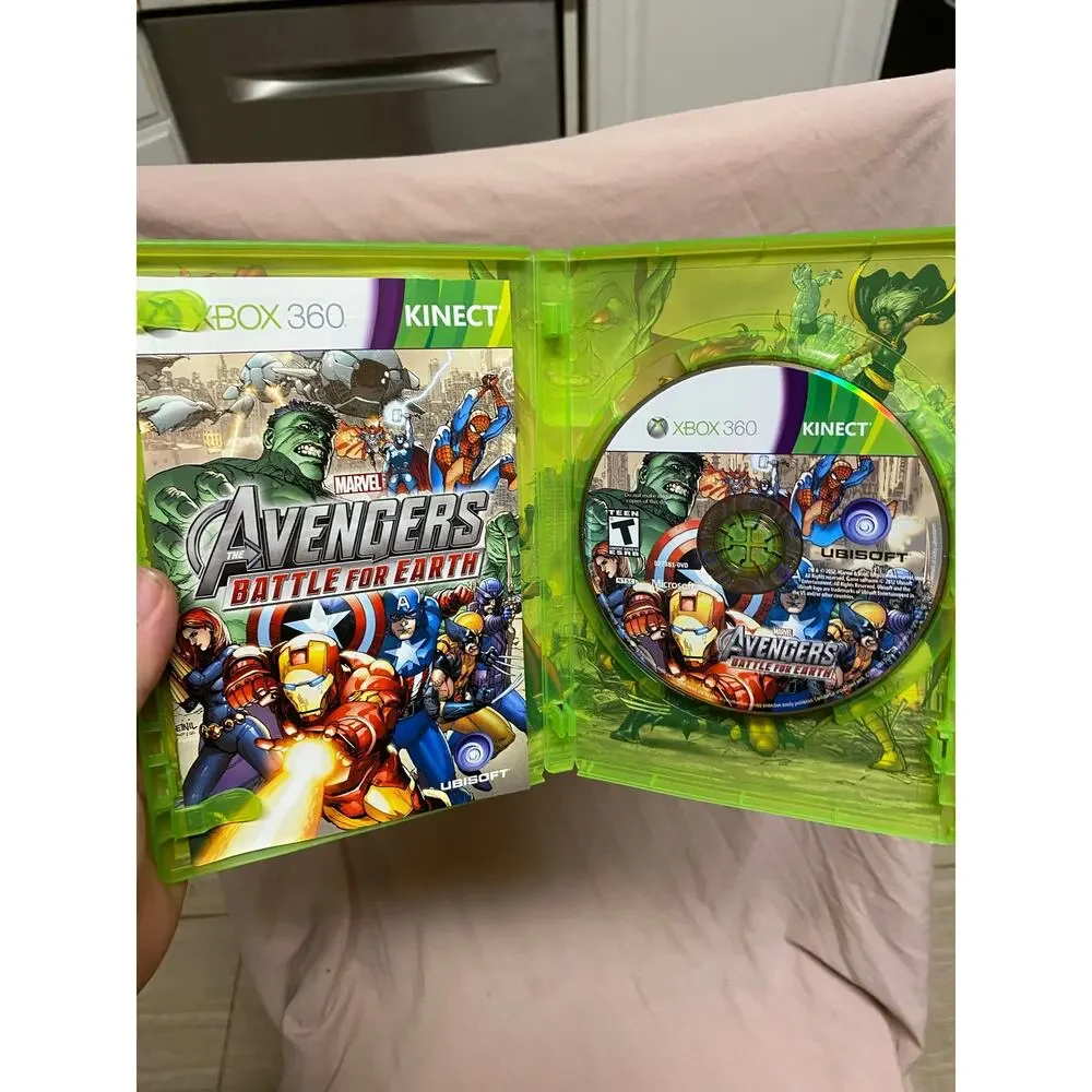Marvel Avengers: Battle for Earth (Microsoft Xbox 360, 2012) CIB